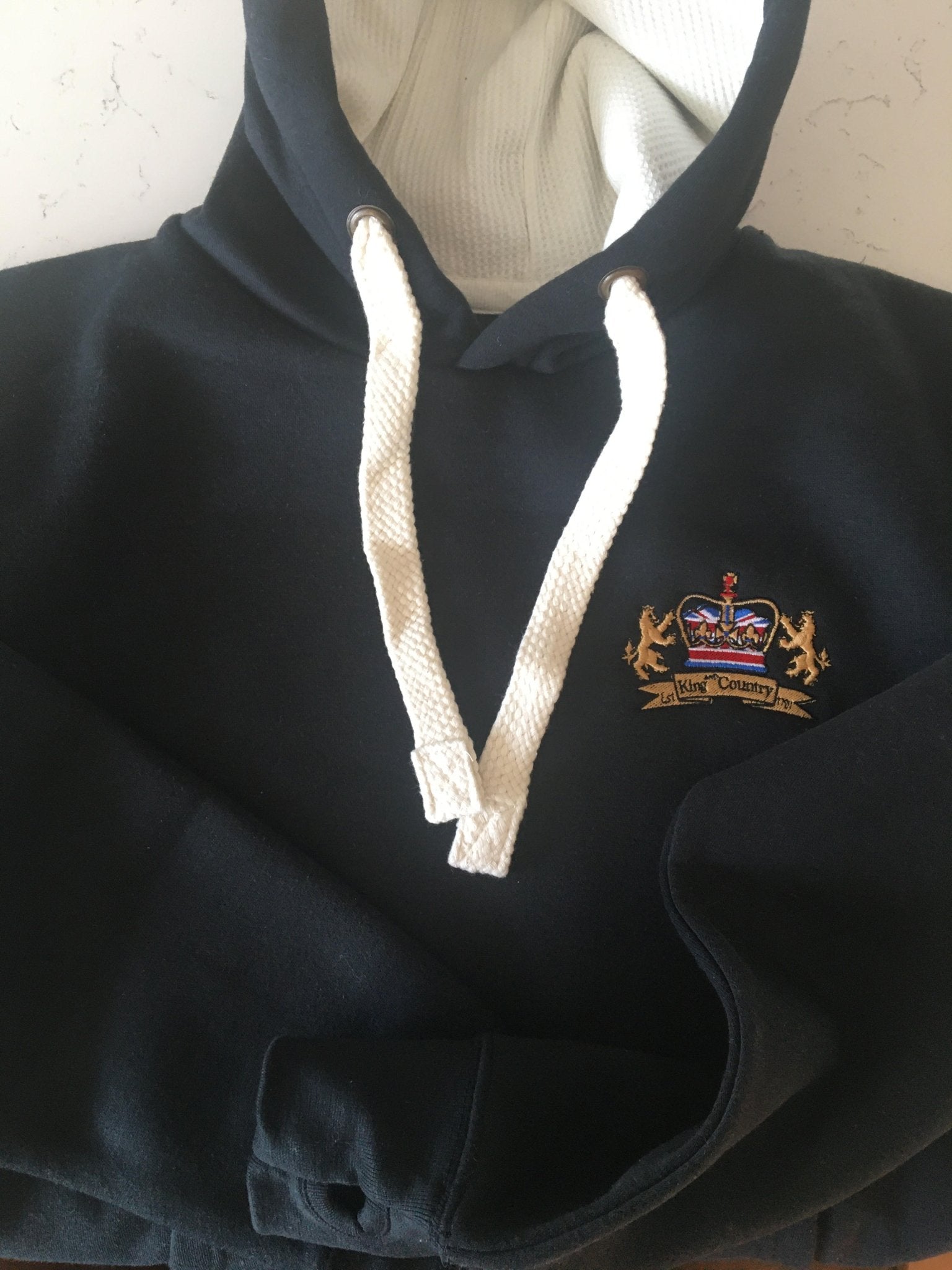 Rival Crest Logo Pullover Hoody - Black/ - Gold - King & Country -