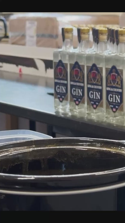 Waxed Top King & Country Hand Crafted Premium Gin, 70cl, 42% ABV